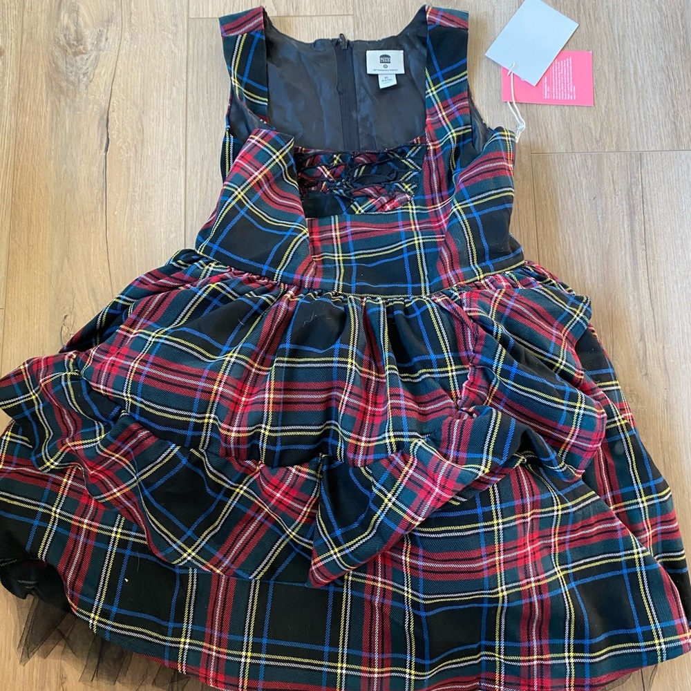 Girls dress